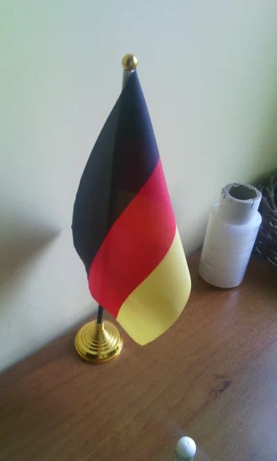 SzycheU - Patrzcie co dostałem xd
#gownowpis #niemcy #flaga
