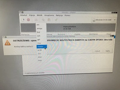 L3stko - @Armo11: @Radysh: ogarnąłem live cd z gparted. Mam opcję "Utwórz tablicę par...