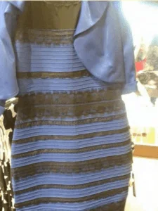 Tymariel - Jakiego koloru ta sukienka?