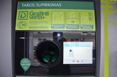 projektjutra - @projektjutra: Litewski automat do plastiku, w każdym niemal sklepie t...