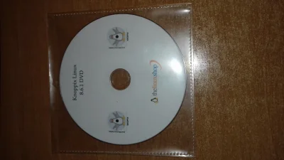 TechnoWarrior - Kupiłem sobie linuxa na płycie DVD
Grafik płakał, jak projektował ok...