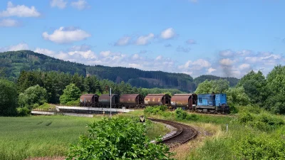 niemiec - 2020.06.25 || Libuň || 742 215-7 z partią wagonów dla pociągu Pn 64200 Libu...