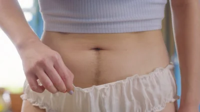 Amestris - Kolejna super reklama pokazująca owłosione kobiece ciało.
Logiczne, że kob...