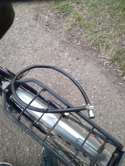 Daniel5027 - Rowerowe Mirki czym przeciąć takie zapięcie rowerowe, bo zgubiłem klucz ...