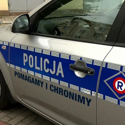 daox - Mało co triggeruje mnie jak #policja, która #polskiedrogi traktuje jak maszynk...