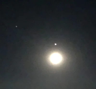 phil2684 - Dzisiaj bardzo ładnie widać Jowisz oraz Saturn.
Szukajcie dwóch najjaśniej...