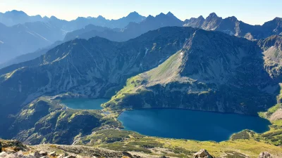 boa_dupczyciel - #tatry #gory
Dolina Pięciu Stawów Polskich z Orlej Perci.