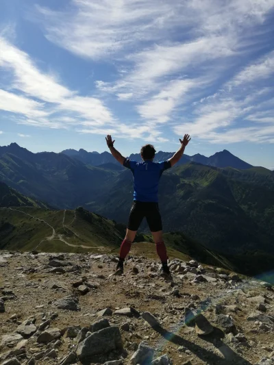 booolooo - Halo? 
No w Tatrach, a gdzie. 
Nie mogę gadać. Elo
#gory #tatry