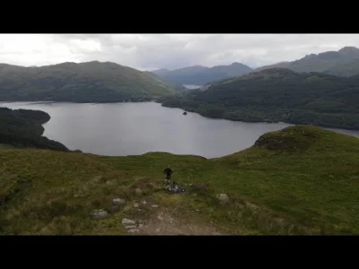 wronek89 - #drony #dron #dji #szkocja #pokazmorde #tworczoscwlasna #mtb 
Loch Lomond...