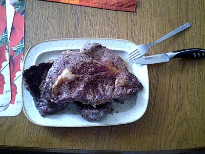 anonymous_derp - Dzisiejsze śniadanie: Wołowina smażona na maśle klarowanym, sól.

...
