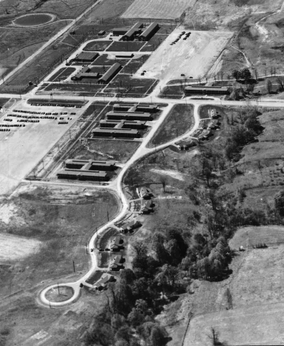 tojestmultikonto - Tereny fabryki trotylu niedaleko Point Pleasant w latach 40. XX wi...