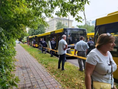 wstreczyciel - Autobusy już blokują ruch na kilku ulicach Mińska.