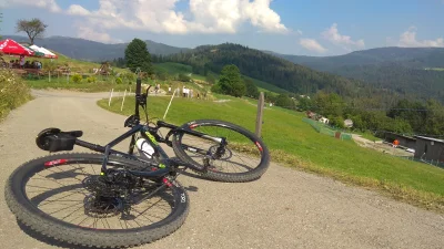 verzz - A co to za piękny szlak rowerowy? (｡◕‿‿◕｡)
#mtb #xc100 #rower