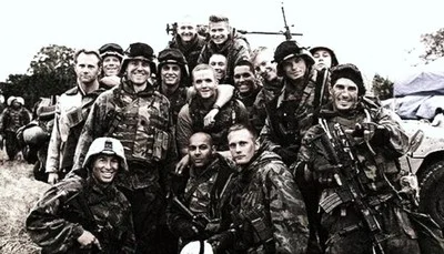 PROponujek - Wczoraj skończyłem oglądać "Generation Kill: Czas wojny" i gorącą poleca...