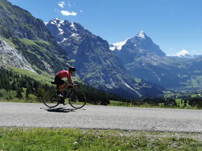FriPuc - @MG78: ja polecam do Szwajcarii zabrać rower ( ͡° ͜ʖ ͡°)