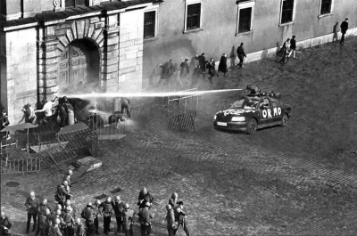 SHKODNICK - Oddział ORMO brutalnie tłumi strajk. rok 1981

#kononowicz #patostreamy
