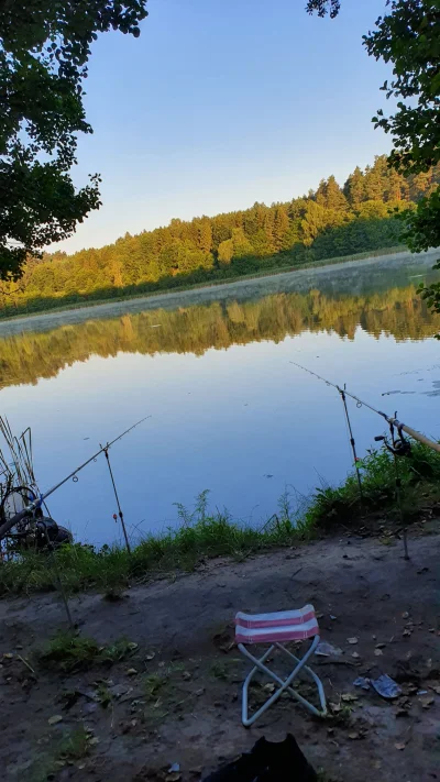 ketraBik - Pozdrowionka z Jeziora Staw. Można plusa wędkom? One nigdy nie dostają plu...