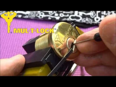 plaisant - @airflame: "Mul-T-Lock key" bez problemu w kilka minut da się otworzyć.