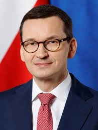 Megasuper - Od chwili kiedy morawiecki powiedział że wirus jest już pokonany zmarło w...