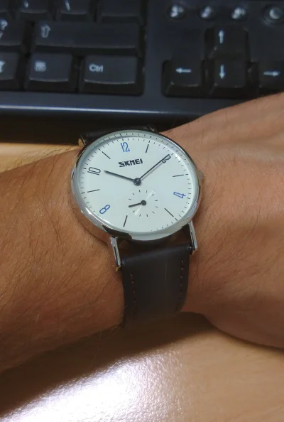 petrosweter - A jak to tak bez #kontrolanadgarstkow o 10 przy piątku?
#zegarki