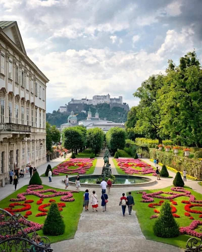 Castellano - Salzburg. Austriia
foto: butnomatter.theroadislife
#castellanocontent ...