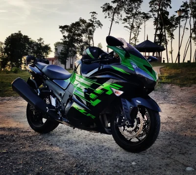 cajar - Kawasaki ZZR1400 :) 
#motomirko #motocykle #pokazmotor #motocykleboners #chw...