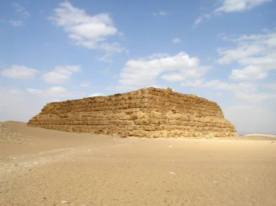 HeruMerenbast - Mastaba to typ grobowca bardzo popularny w Kemet. Pierwsze mastaby zo...