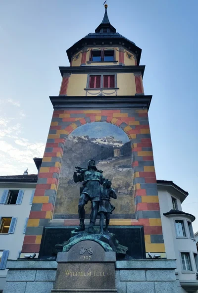 kotbehemoth - Będąc w Szwajcarii dość przypadkowo trafiłem do miasteczka Altdorf, sto...