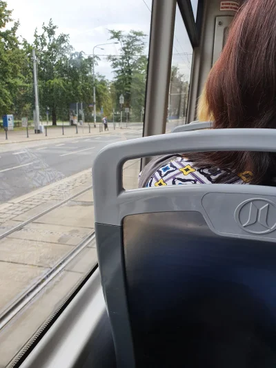 Mackof11 - Ciekawe czy się wykolei hehe #mpkwroclaw #tramwaje #heheszki #wroclaw