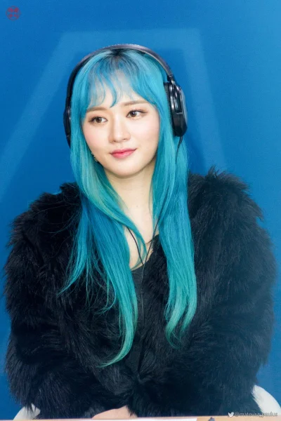 XKHYCCB2dX - #Sojung #LADIESCODE 
#koreanka #kronografia