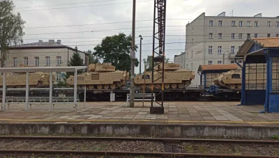 Norwag93 - #wojna

Przez Ostróde przejechał pociąg z wozami opancerzonymi. Jednak w...