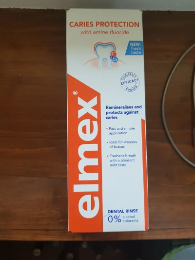 izkYT - #elmex o boże o #!$%@?, ale ten elmex pomarańczowy (płyn do plukania) jest te...