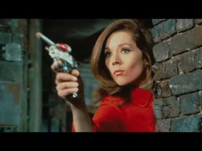 starnak - RIP Diana Rigg Bond Avengers and Game Of Thrones Actress.