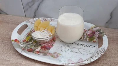 raz-dwa-trzyy - Pyk! Smoothie 4/5 - pinacolada!
#gotujzwykopem #mirkowyzwanie 
SPOILE...