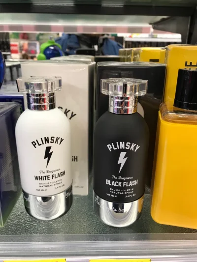 Kurliczek9 - Czy ktoś zna perfumy podobne do white/black flash? Producent już chyba n...