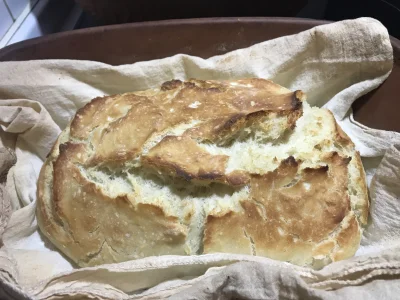 Adatoniewypada - Pierwszy raz piekłam #chleb w garnku rzymskim. Trochę jest z tym gim...