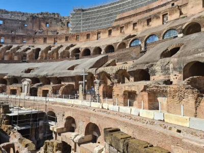 adios - @NdFeB ale właśnie odbudowują Koloseum docelowo do pierwotnego kształtu. Boda...