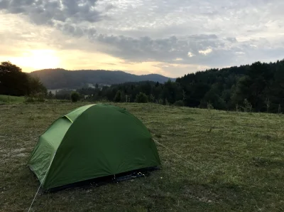 LudzieMnieWkurzaja - @detsykebarn: w Bieszczadach przy rzece w miejscowościach przy n...