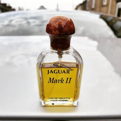 dr_love - #perfumy #150perfum 231/150
Jaguar Mark II (1995)

Dzisiaj jeden z najwi...