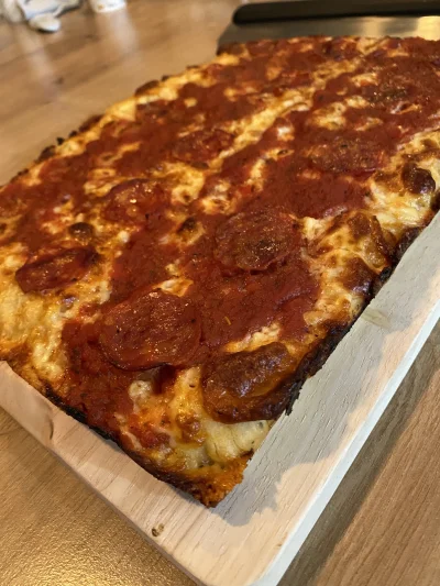 roots18 - Pierwsze w życiu podejście do detroit style pizza ( ͡° ͜ʖ ͡°) genialna jest...