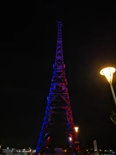 bencbenc321 - Pozdrowienia z Paryża

#nightdrive #silesianightdrive