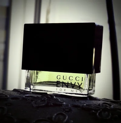 dr_love - #perfumy #150perfum 235/150
Gucci Envy for Men (1998)

Pogoń za wycofany...