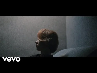 k.....a - #muzyka #10s #laroux #electropop 
|| La Roux - Let Me Down Gently ||
Od r...