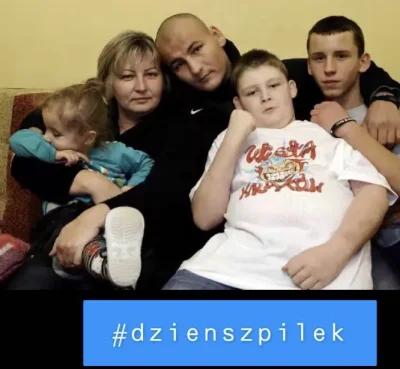 Razdwatrzy93 - Dzień szpilek 
#dzienszpilek #arturszpilka #szpilka #famemma #ksw #smi...