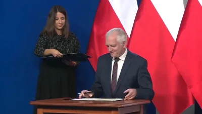 RegularJohnny - ❗PILNY KOMUNIKAT PAP
 [TYLKO U NAS]

Jarosław Gowin podpisał umowę ko...