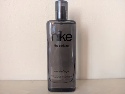 dradziak - Nike - The Perfume Intense Men

Jeśli zapytasz się kogoś, co ma na sobie i...