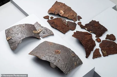 IMPERIUMROMANUM - Odkryto pozostałości rzymskiej zbroi w lesie Teutoburskim

W półn...
