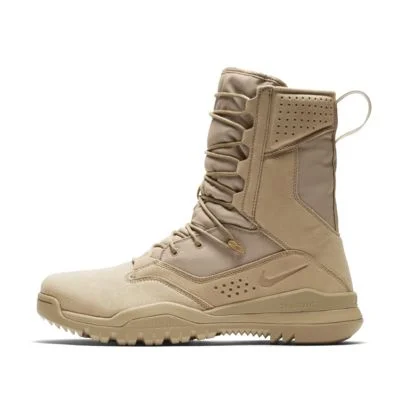 bez_pomyslu - Cześć, szukam butów na zimę w stylu wojskowym, spodobały mi się te nike...