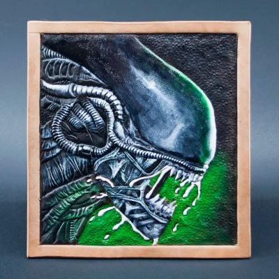 Soapmaker - Od dłuższego czasu miałem ochotę na wytłoczenie Aliena.
Malowany różnymi...