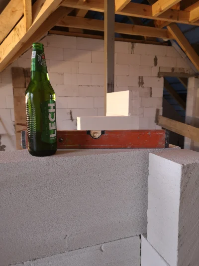 Popularny_mis - Dziś na budowie nie mogło zabraknąć tego piwa chociaż średnio za nim ...